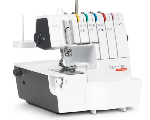 Bernette b48 Overlocker/Coverseamer